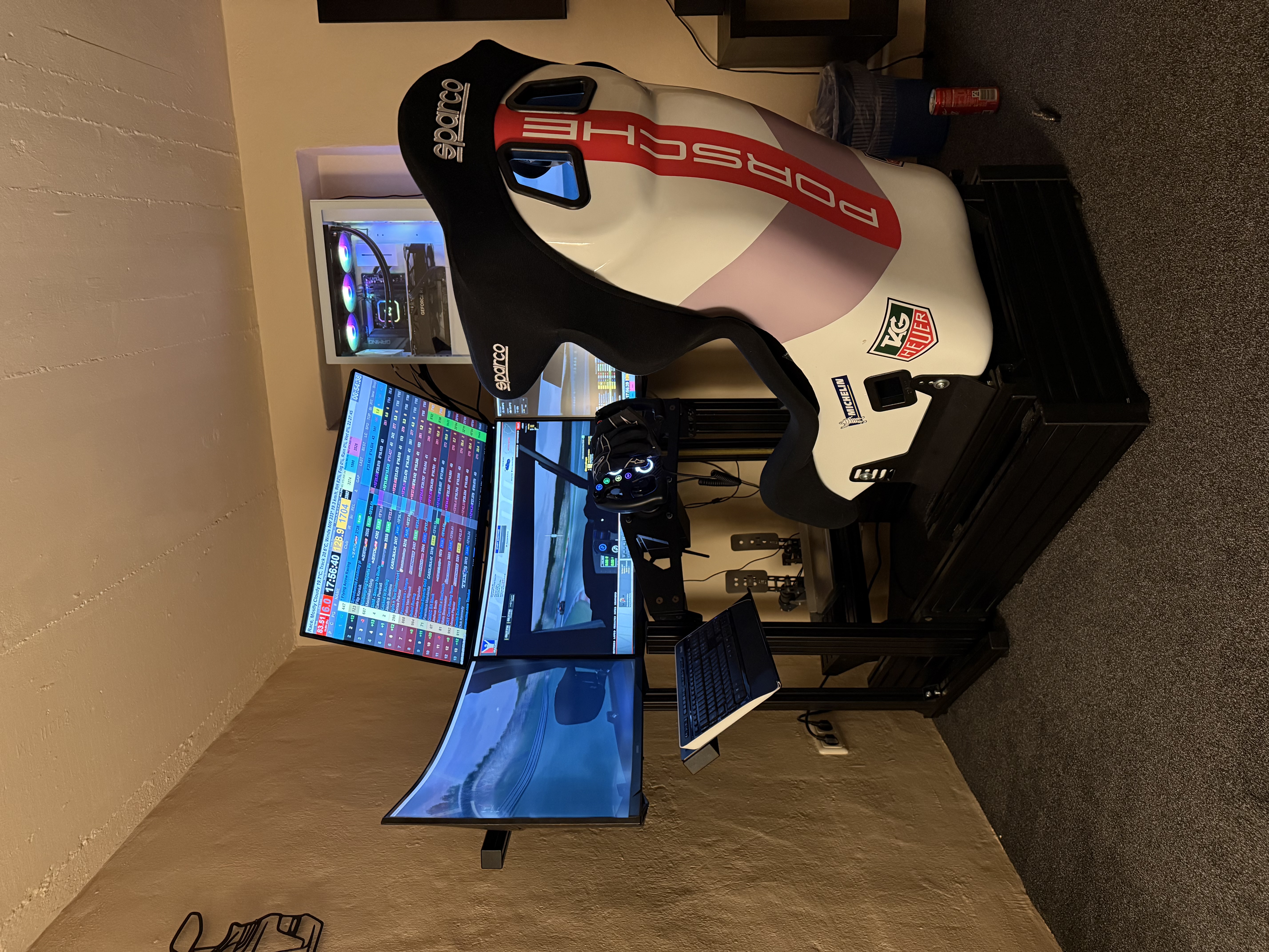 Sim Racing Sim Rig komplett | Simucube 2 Pro | Triple 32 Zoll