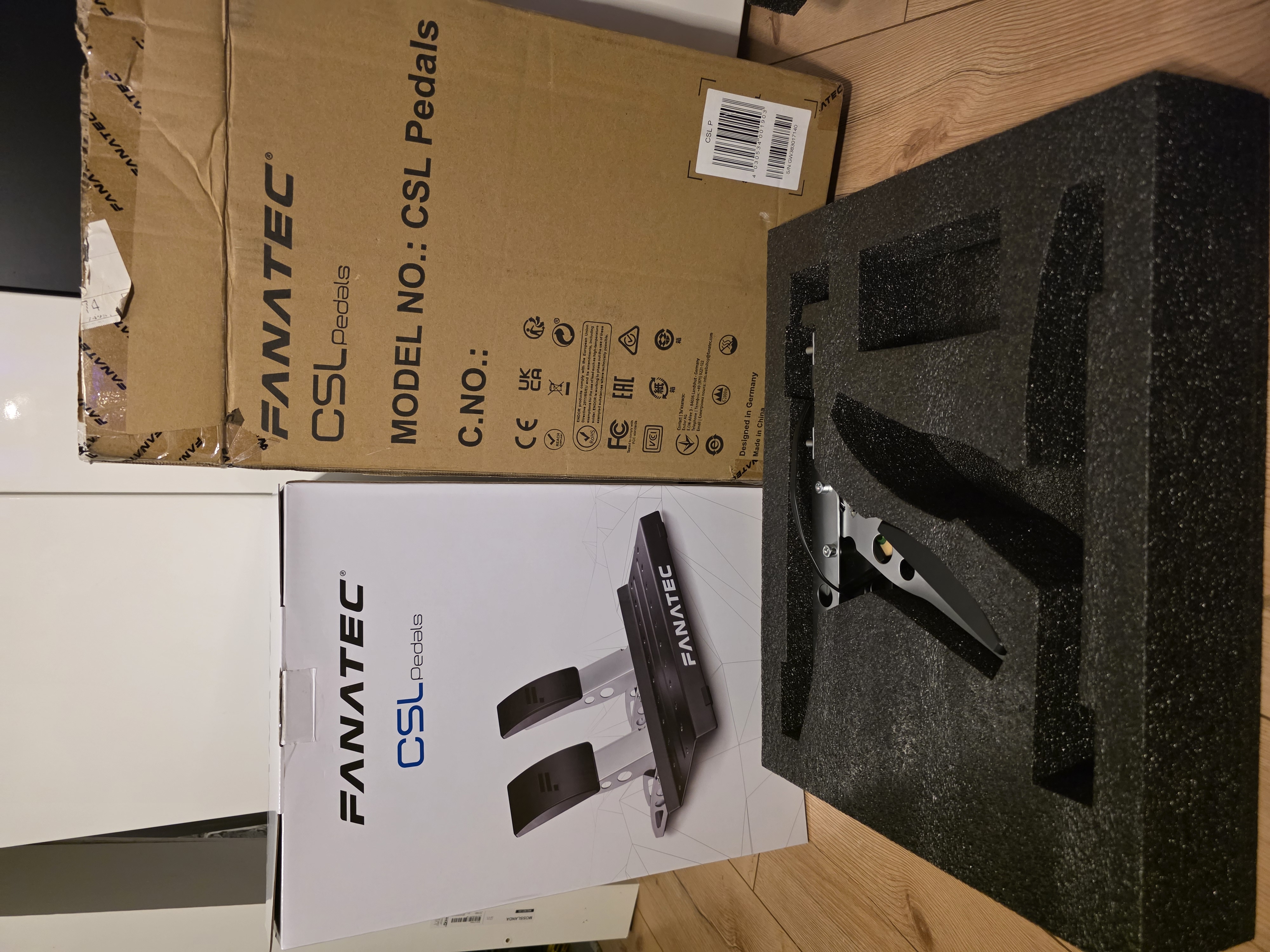 Fanatec CSL Pedale + Load Cell + Tuning Kit + 2× Bassshaker | SimHub