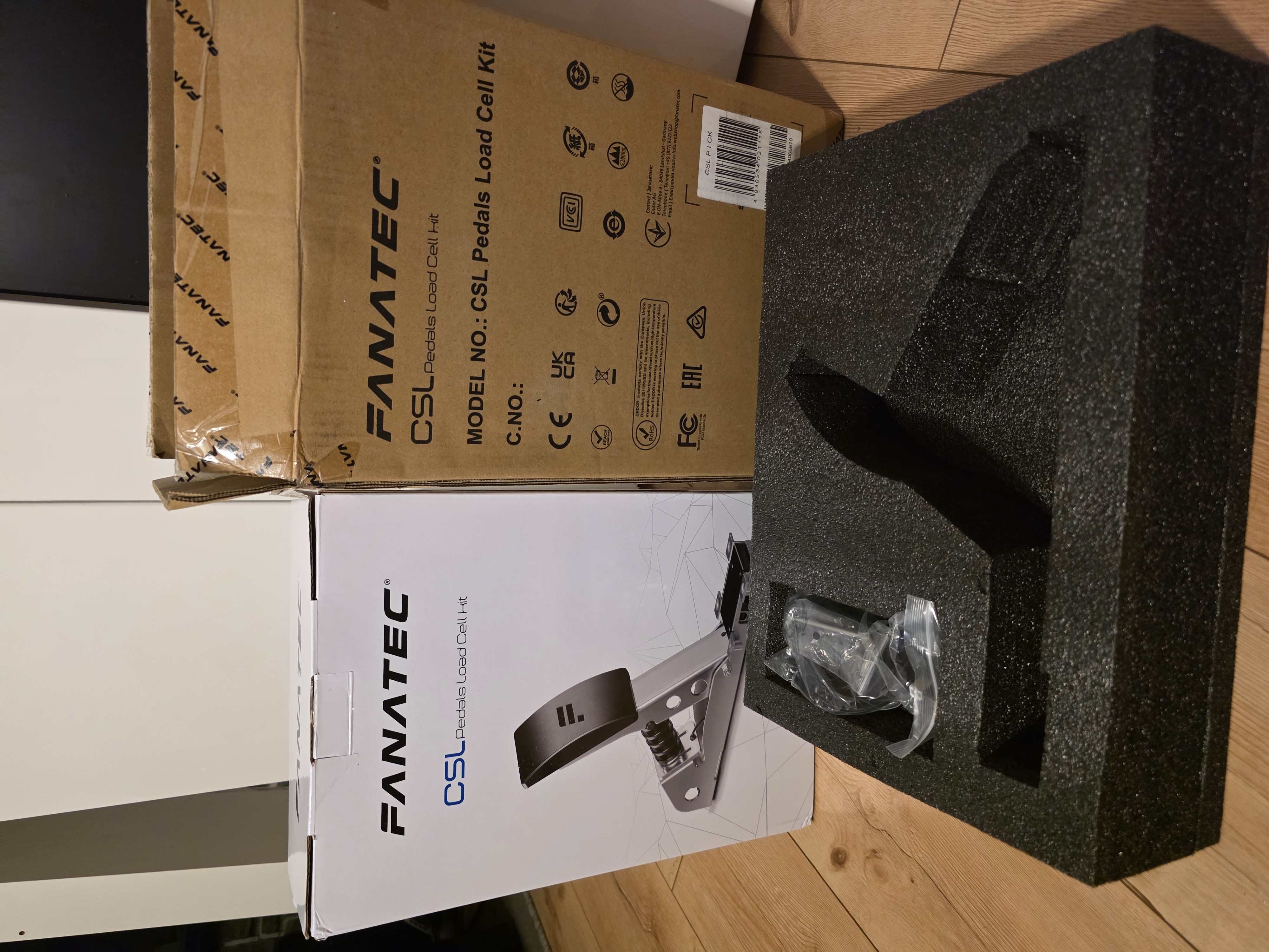 Fanatec CSL Pedale + Load Cell + Tuning Kit + 2× Bassshaker | SimHub